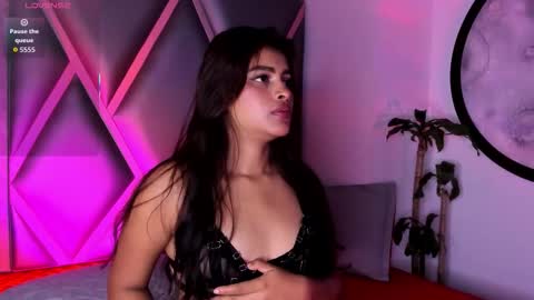 Mia online show from 17, 11, 2025