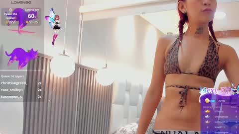 Snapshot of miaa_sofiaa chatting on 4, 2, 2025 mia sofia online show from 4, 2, 2025