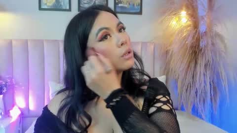 Mia online show from 16, 1, 2026