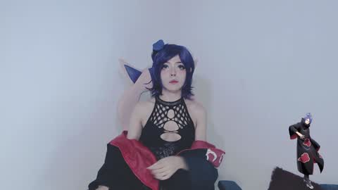 Mia online show from 8, 2, 2025