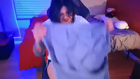 Mia online show from 27, 1, 2025