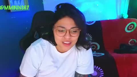 Mia online show from 2, 10, 2025
