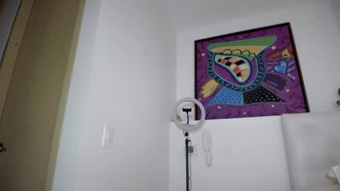 Mia online show from 21, 2, 2025