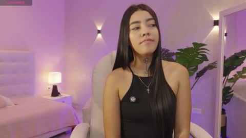 Mia Gomez online show from 25, 10, 2025