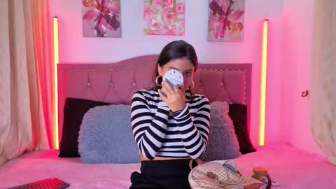 Snapshot of miagreisy chatting on 11, 9, 2025 mia antonella online show from 11, 9, 2025