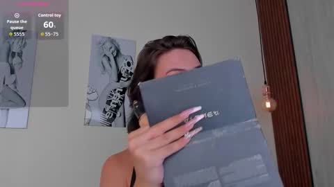 Mia Connor online show from 10, 10, 2025