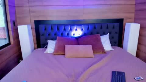 Mia Connor online show from 19, 3, 2026