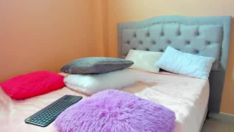 Miah  online show from 9, 2, 2025