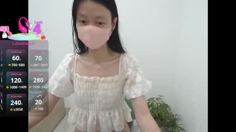 miahchan68 online show from 7, 10, 2025