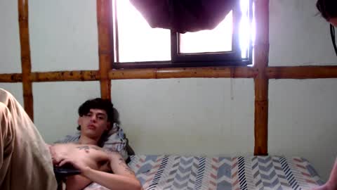 Mia  Sam online show from 15, 12, 2025