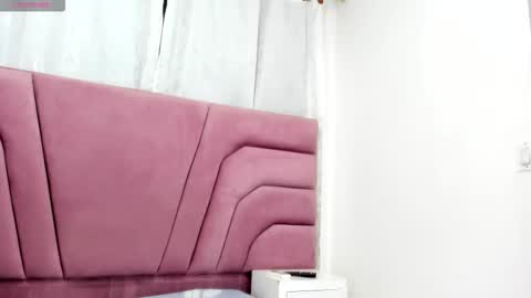 miajhonsonx online show from 24, 10, 2025