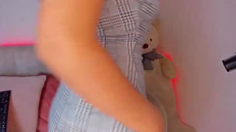 Snapshot of miakris1 chatting on 21, 2, 2025 miakris1 online show from 21, 2, 2025