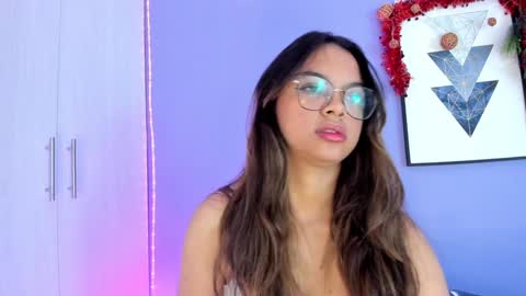 Mia online show from 3, 12, 2024