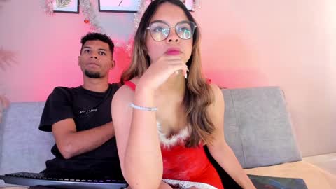 Snapshot of mialuxx chatting on 31, 12, 2024 Mia online show from 31, 12, 2024