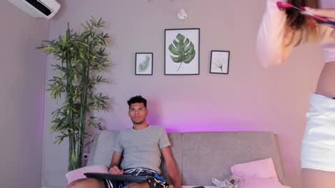 Snapshot of mialuxx chatting on 27, 1, 2025 Mia online show from 27, 1, 2025