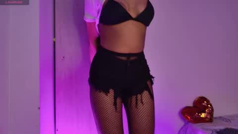 Snapshot of miamiller188 chatting on 6, 11, 2025 Mia Miller online show from 6, 11, 2025