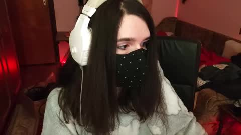 Snapshot of miaowhowl chatting on 19, 2, 2026 Kristien online show from 19, 2, 2026