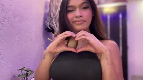 Mia online show from 17, 2, 2025