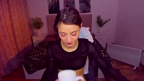 Snapshot of miapaw chatting on 30, 1, 2025 Mia online show from 30, 1, 2025