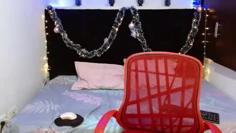 Mia Peyton   online show from 29, 12, 2024