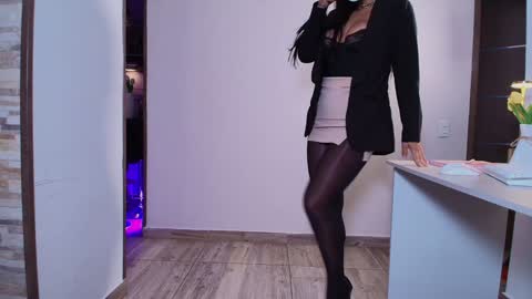 My name is Mia  Please say hello I like to chat with you. If you have requests or dirty talk please use tip online show from 10, 12, 2024