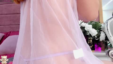 Mia Rouxx online show from 21, 10, 2025