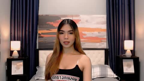 Snapshot of miasmith09 chatting on 27, 11, 2025 Pau and jence online show from 27, 11, 2025