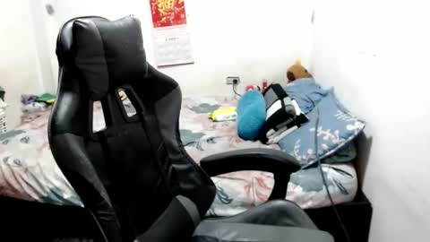 mia online show from 27, 3, 2026