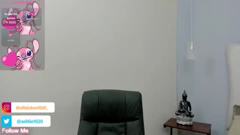 Mia Villalobos online show from 17, 10, 2025