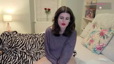 Snapshot of miawallace__ chatting on 13, 9, 2025 Mia online show from 13, 9, 2025