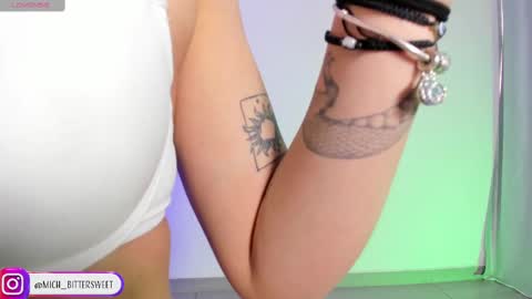         online show from 12, 2, 2025