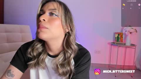 Snapshot of mich_bittersweet chatting on 3, 3, 2026 online show from 3, 3, 2026