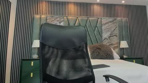 Michael online show from 24, 9, 2025