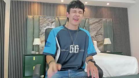 Michael online show from 1, 10, 2025