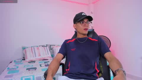 Snapshot of michael_jordan_xxx chatting on 25, 10, 2025 JORDAN online show from 25, 10, 2025