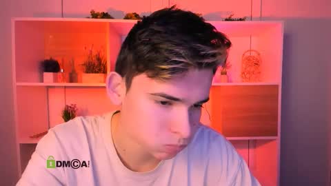 Snapshot of michael_just chatting on 28, 11, 2025 michael_just online show from 28, 11, 2025