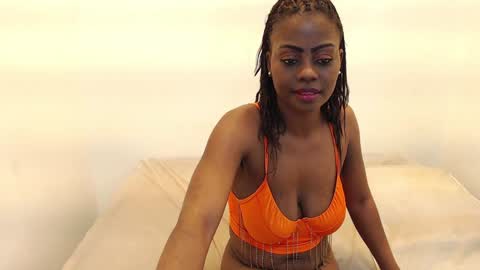 Michaela online show from 17, 12, 2024