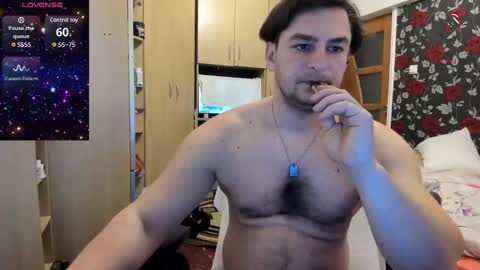 michaelragnar90 online show from 28, 12, 2024