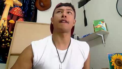 Snapshot of michaelstones chatting on 21, 11, 2025 michaelstones online show from 21, 11, 2025