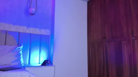 Snapshot of michaelwalkerr chatting on 28, 1, 2025 Michael Walkerr online show from 28, 1, 2025