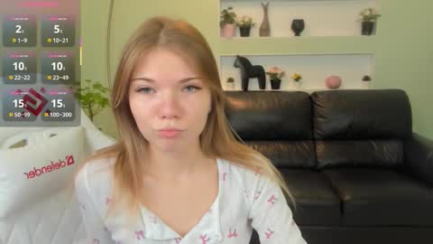 Snapshot of michafox chatting on 6, 2, 2026 michafox online show from 6, 2, 2026