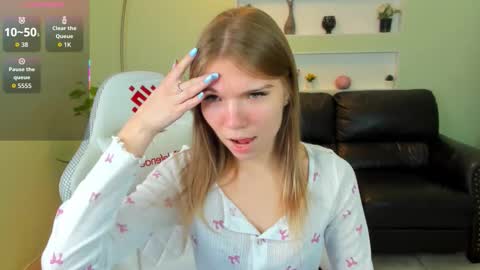 Snapshot of michafox chatting on 20, 3, 2026 michafox online show from 20, 3, 2026