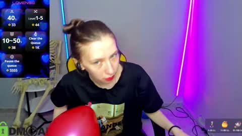 Snapshot of michele_mack chatting on 13, 12, 2024 michele_mack online show from 13, 12, 2024