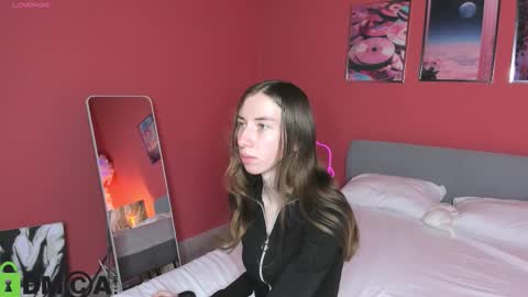 Snapshot of michele_mack chatting on 15, 9, 2025 michele_mack online show from 15, 9, 2025