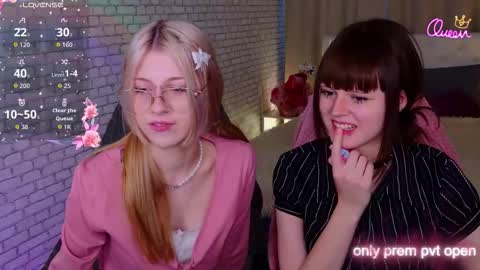 Snapshot of michelewild chatting on 8, 3, 2026 Michele online show from 8, 3, 2026