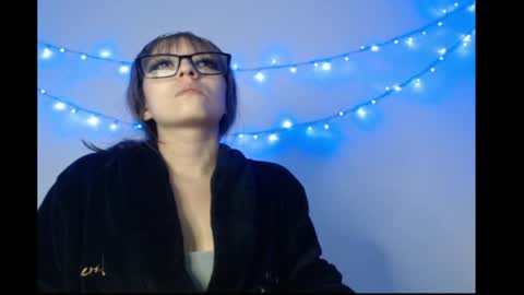 Snapshot of michell_bunny13 chatting on 27, 3, 2026 Michell online show from 27, 3, 2026