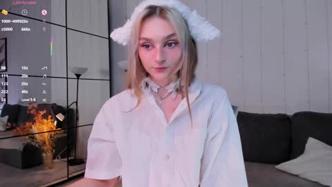 Michelle online show from 3, 10, 2025