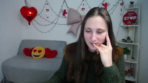 Snapshot of michellee11 chatting on 9, 2, 2026 Michel online show from 9, 2, 2026