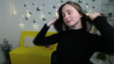 Snapshot of michellee11 chatting on 1, 3, 2026 Michel online show from 1, 3, 2026