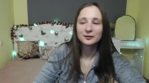 Snapshot of michellee11 chatting on 4, 3, 2026 Michel online show from 4, 3, 2026